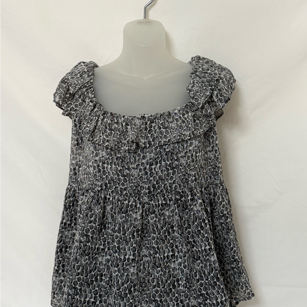 Banana Republic Black and Gray Ruffled Blouse